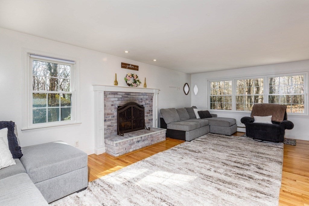 141 Bickford Hill Road, Gardner, MA, 141 Bickford Hill Road, Gardner, MA Photo #5