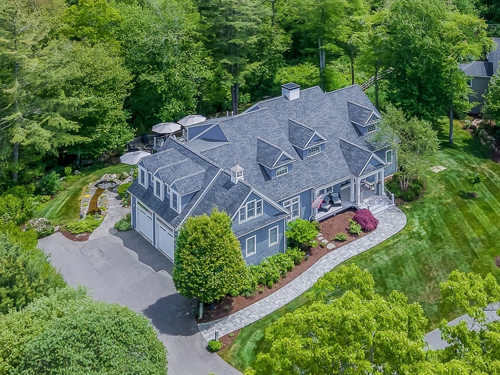 4 Beech Tree Ln