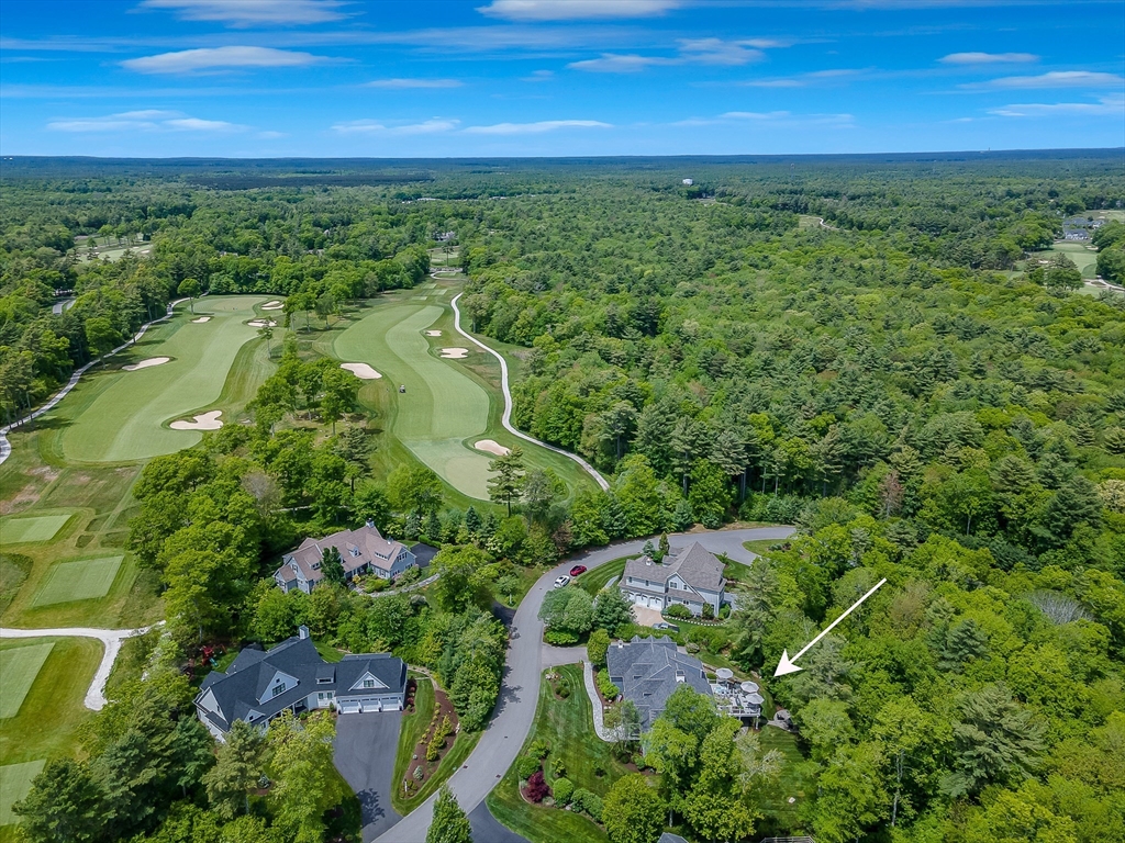 4 Beech Tree Ln