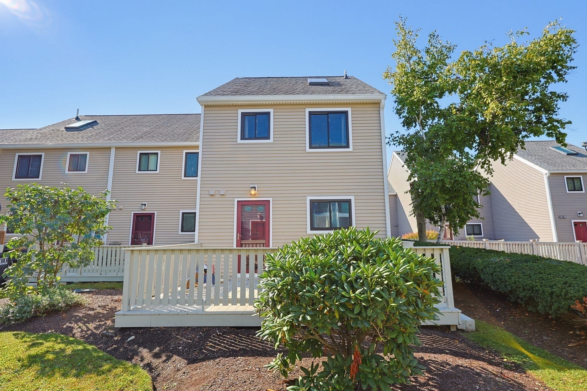113 Governor Winthrop Rd 113