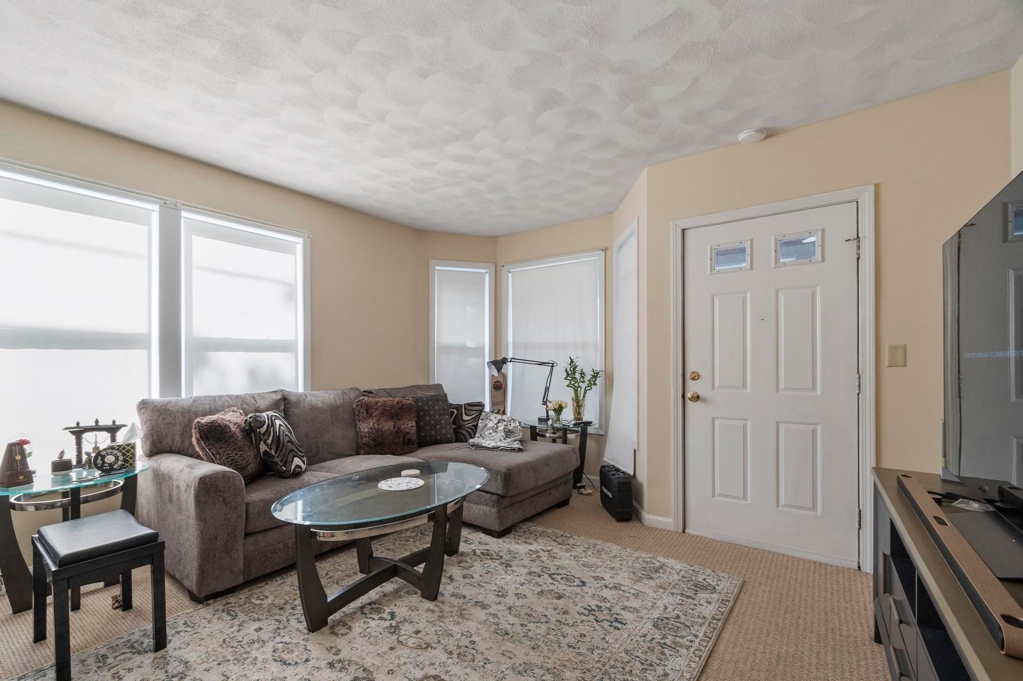 23 Pinehurst Ave, Billerica, MA Photo #7