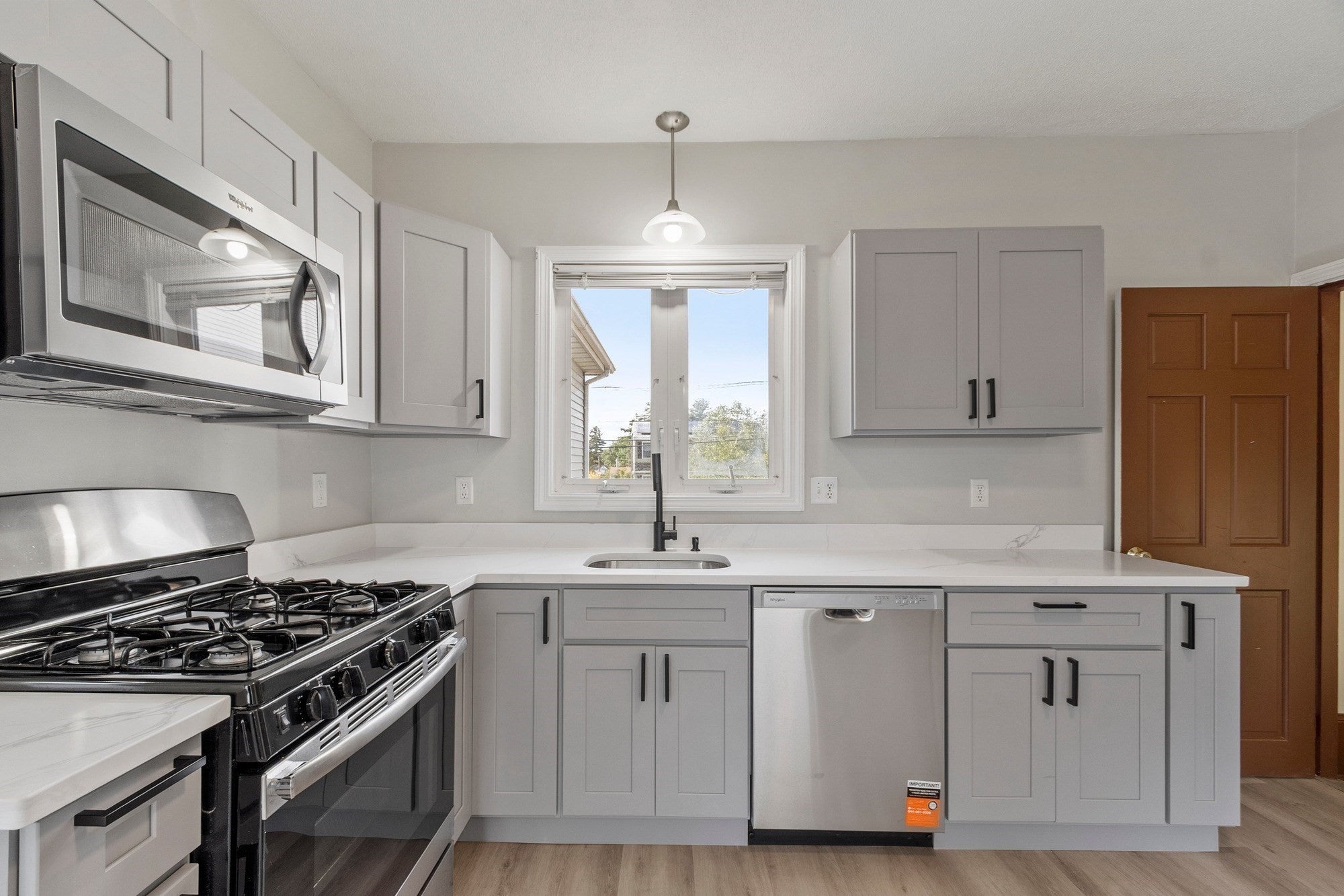 23 Pinehurst Ave, Billerica, MA Photo #37