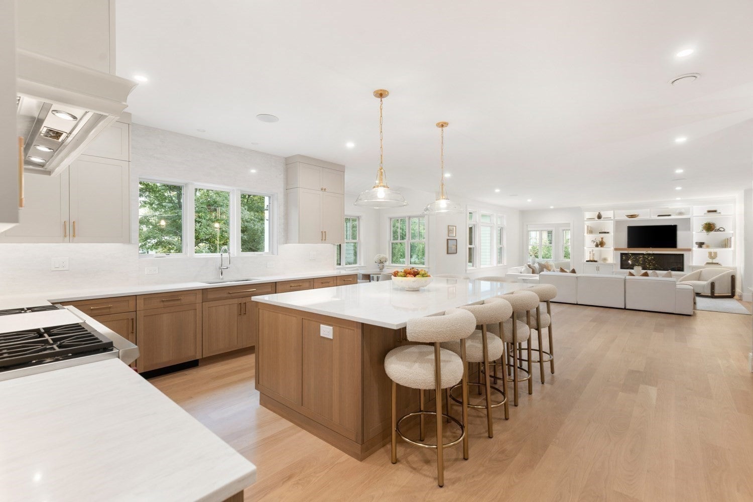 24 Fiske Road, Lexington, MA Photo #11