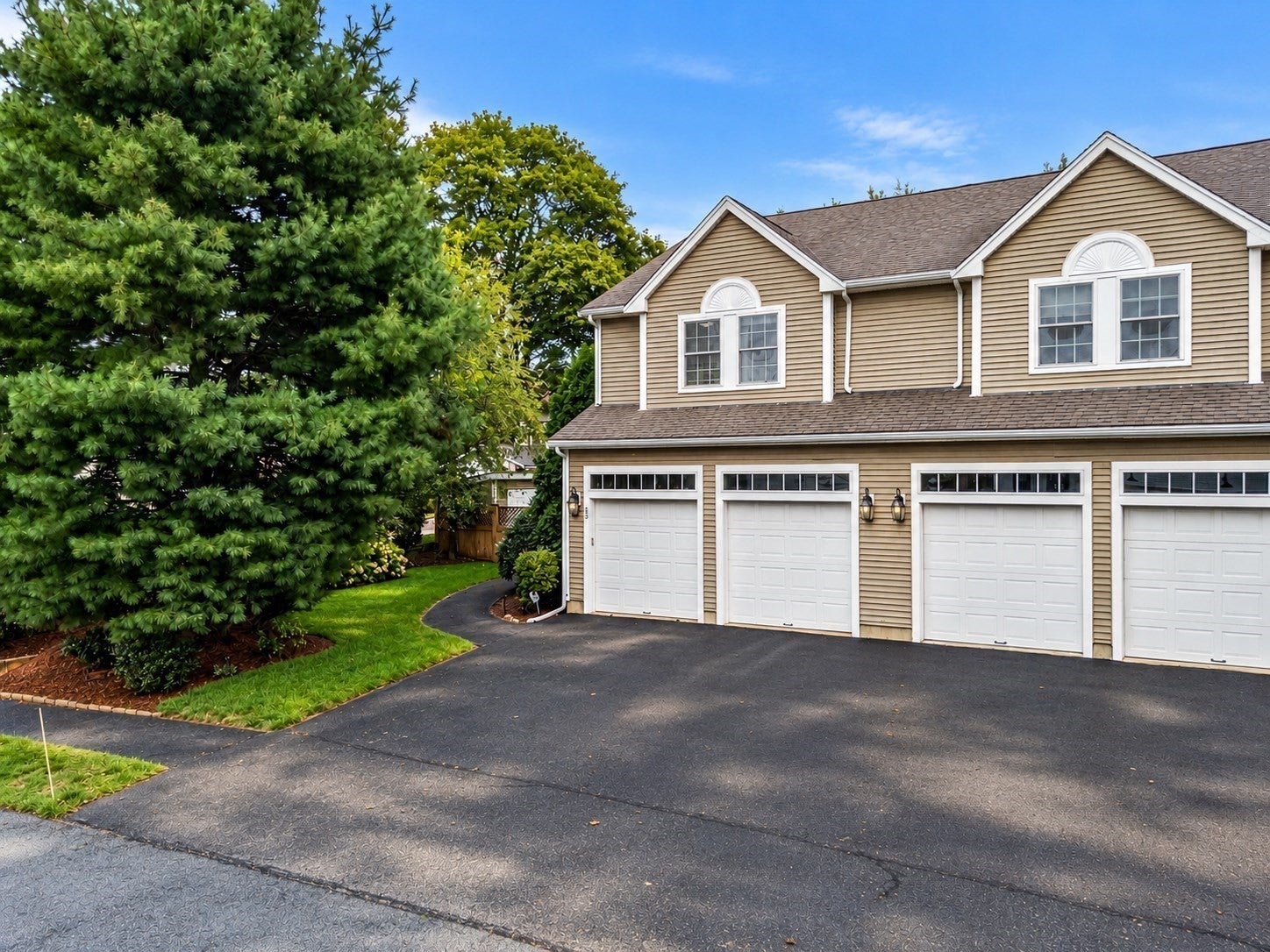 65 Crescent Rd #65, Needham, MA Photo #2