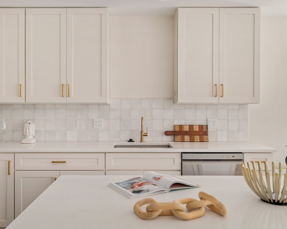 1209 Bennington Street 1