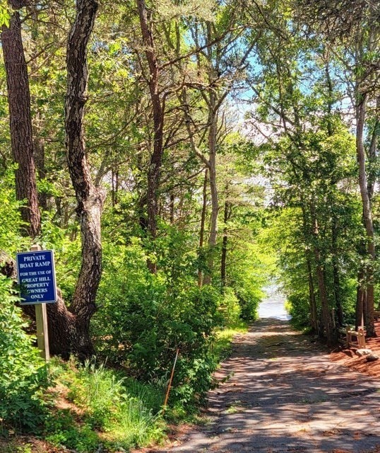 98 Horizon Dr
