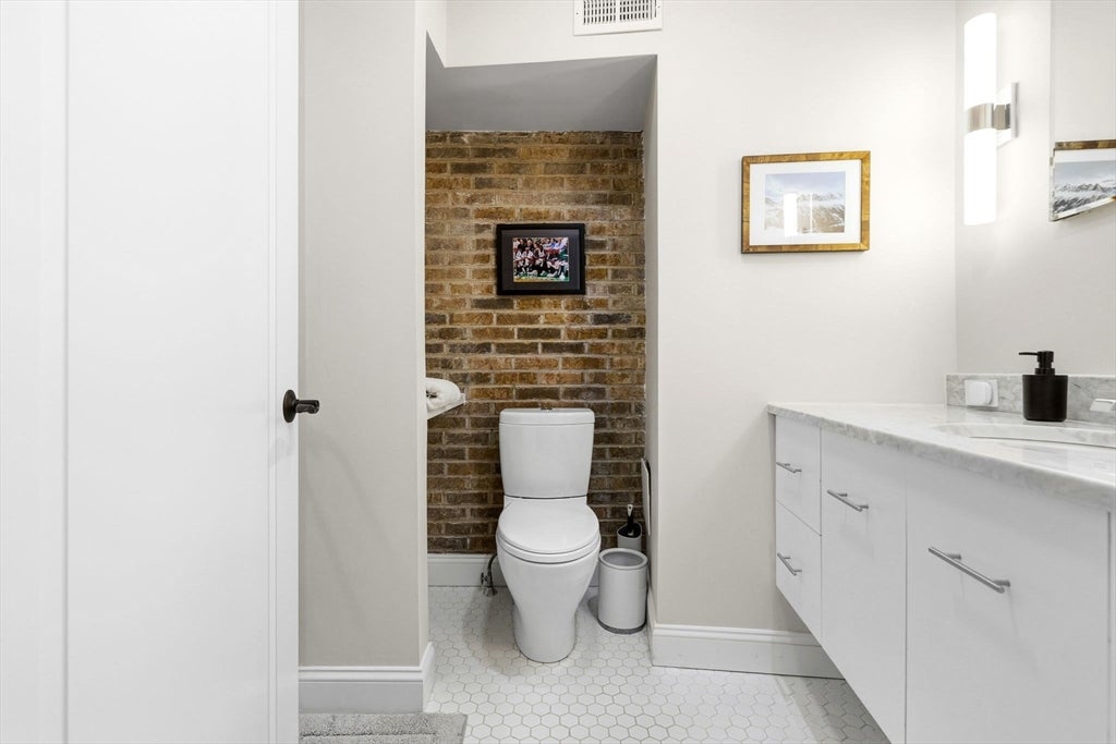 159 Salem St #4, Boston, MA, 159 Salem St #4, Boston, MA Photo #8
