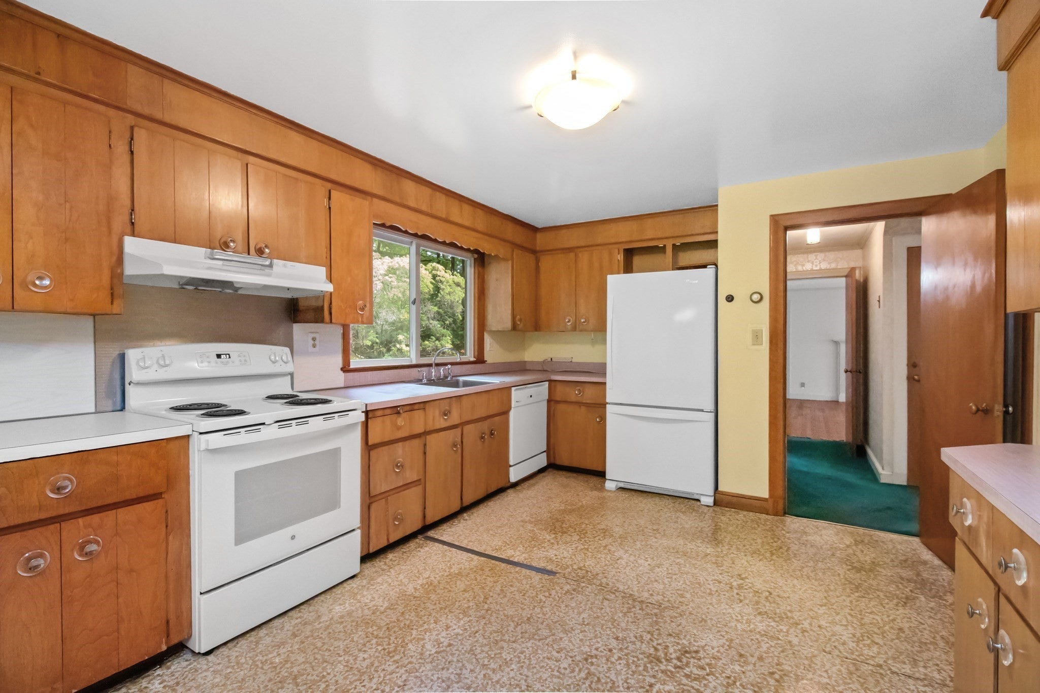 25 Arlington St, Winchester, MA, 25 Arlington St, Winchester, MA Photo #7