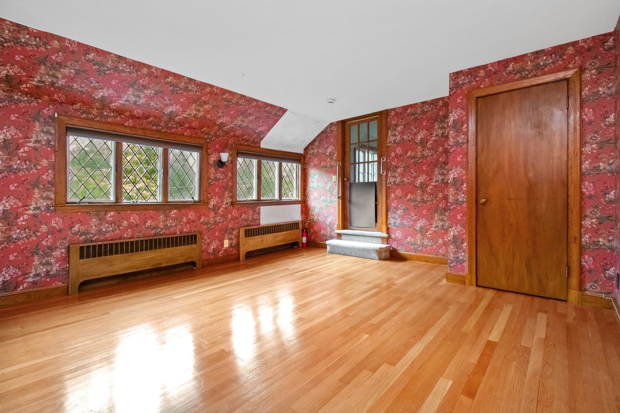 25 Arlington St, Winchester, MA, 25 Arlington St, Winchester, MA Photo #11