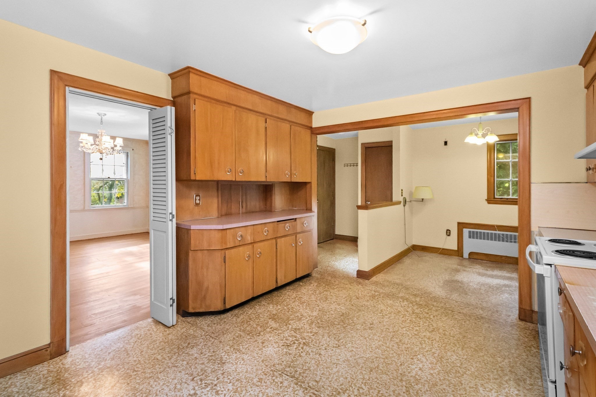 25 Arlington St, Winchester, MA, 25 Arlington St, Winchester, MA Photo #8