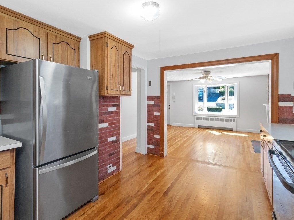 63 Rockridge Road, Waltham, MA Photo #8