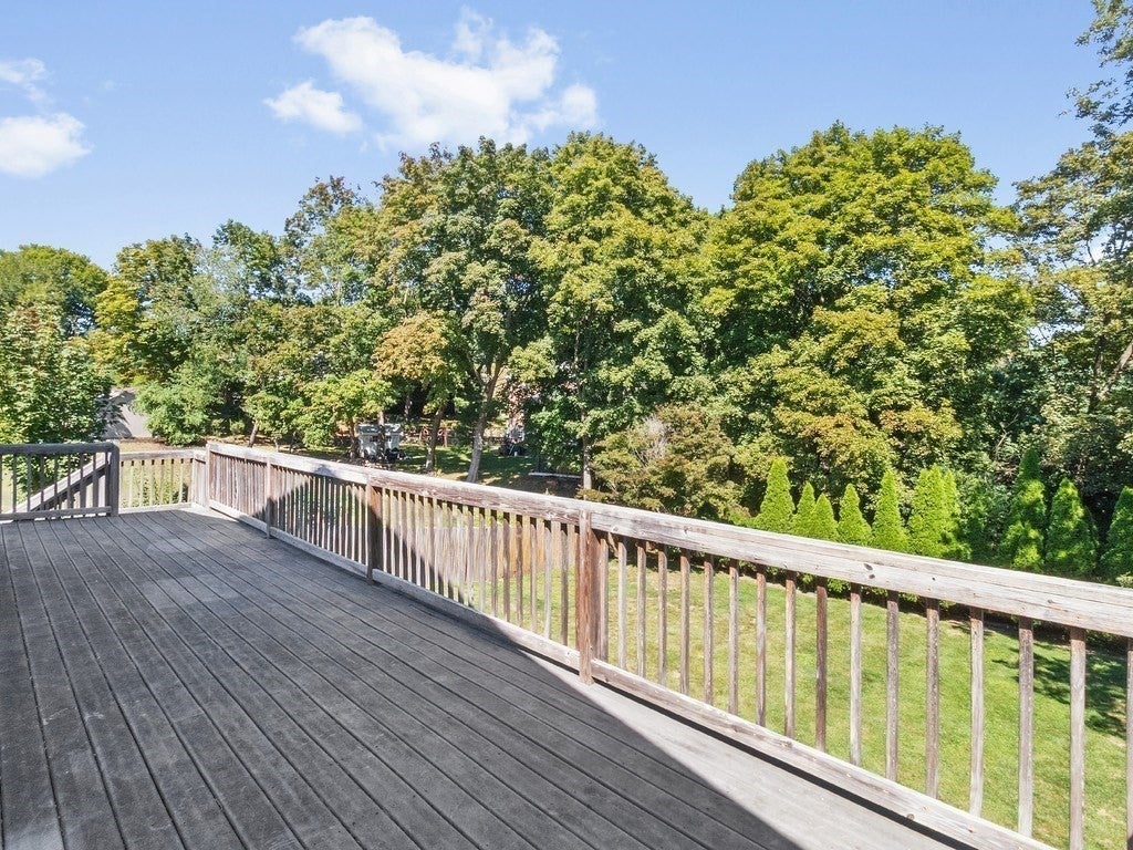 63 Rockridge Road, Waltham, MA Photo #33