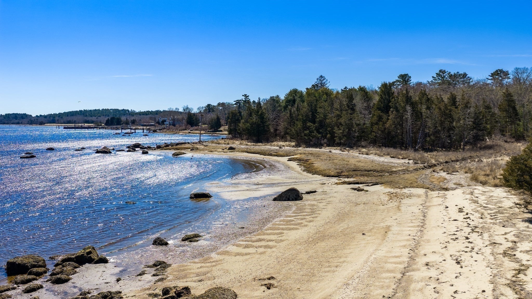 16 Bass Point Road