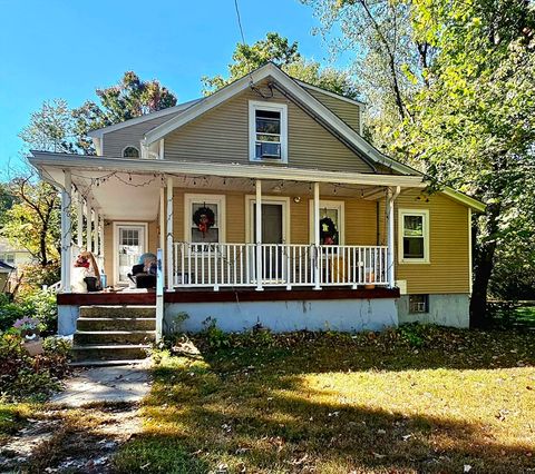 26 Evergreen Street Chelmsford MA 01824