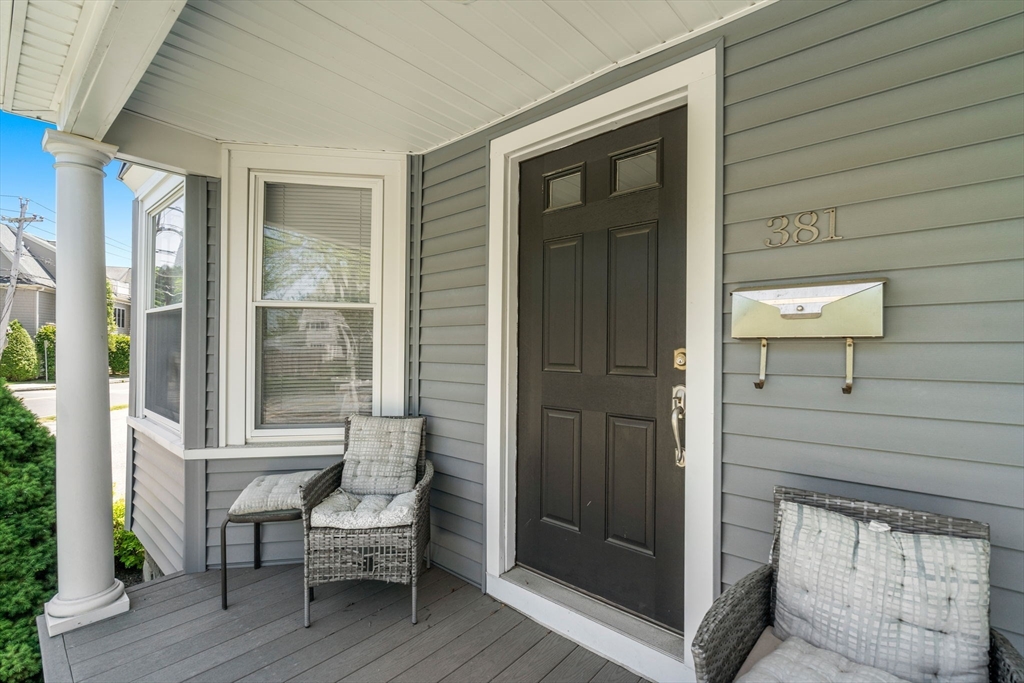 381 Hunnewell Street 381