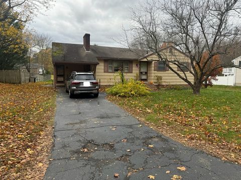 15 Stoneybrook Burlington MA 01803