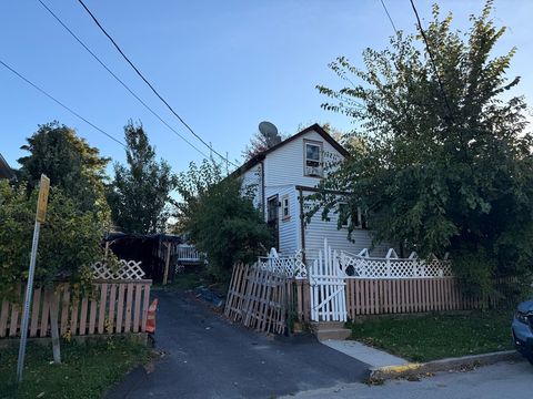 59 Denver Street Fall River MA 02721