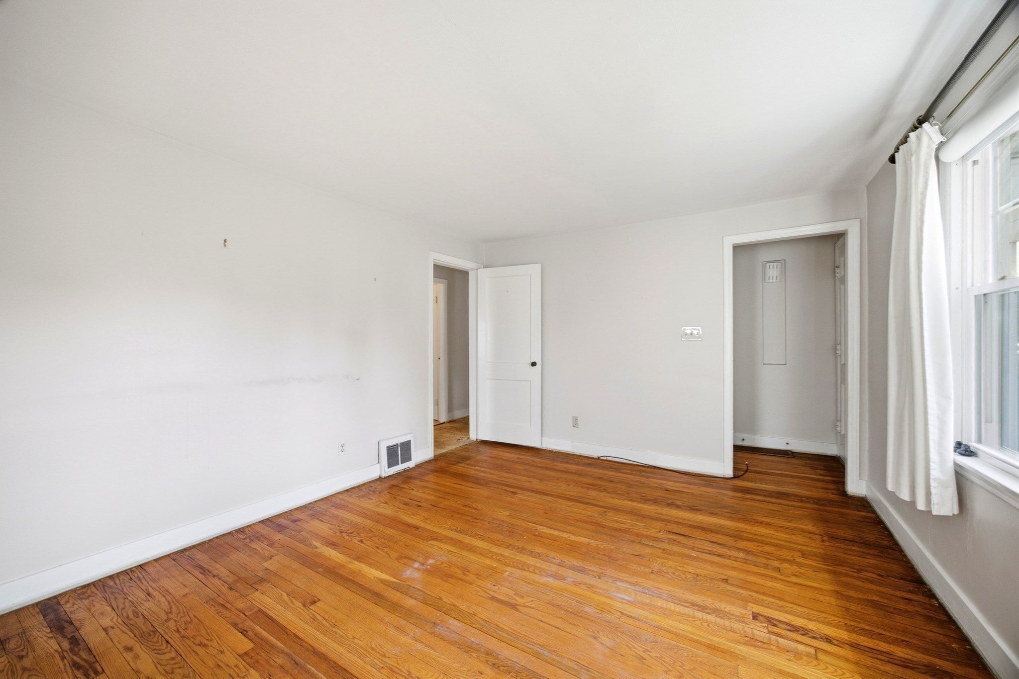 163 Ellsworth Ave, Springfield, MA, 163 Ellsworth Ave, Springfield, MA Photo #12