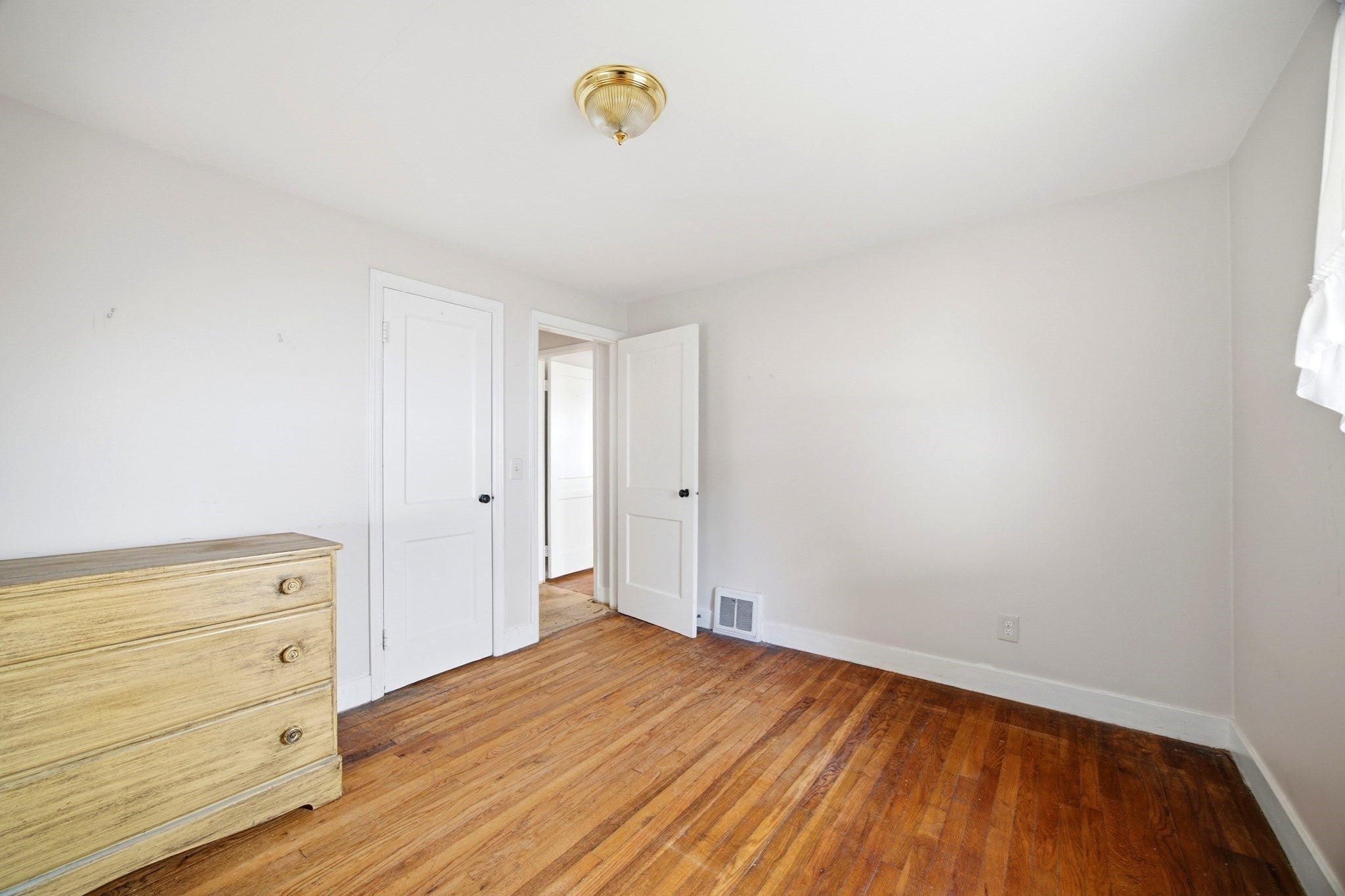 163 Ellsworth Ave, Springfield, MA, 163 Ellsworth Ave, Springfield, MA Photo #16