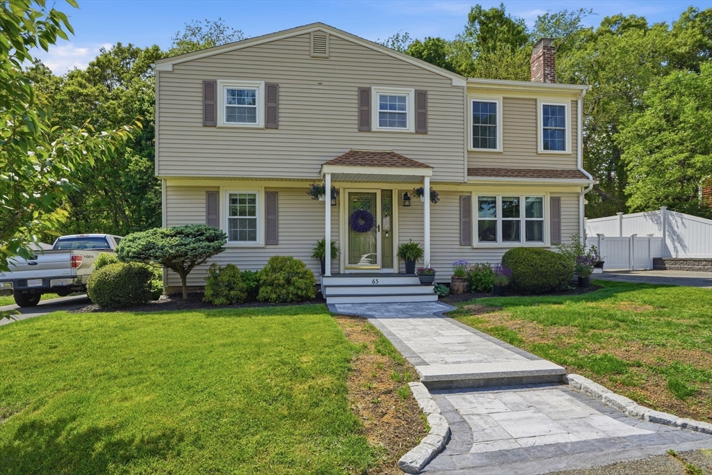 65 Lake St