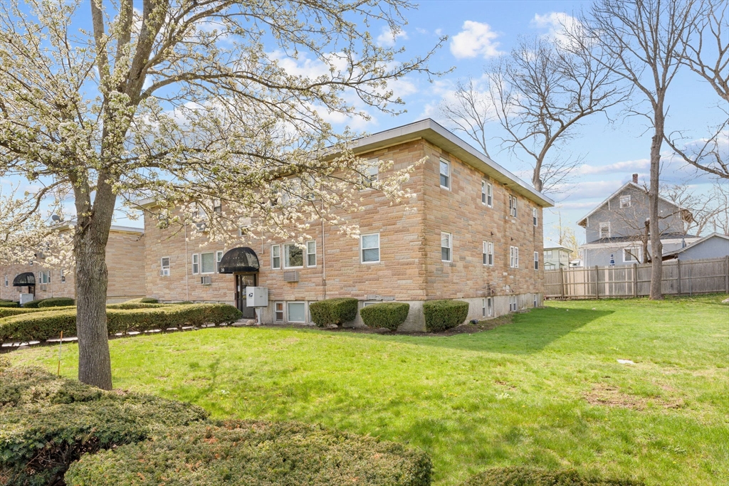 20 Auna Drive Unit-7
