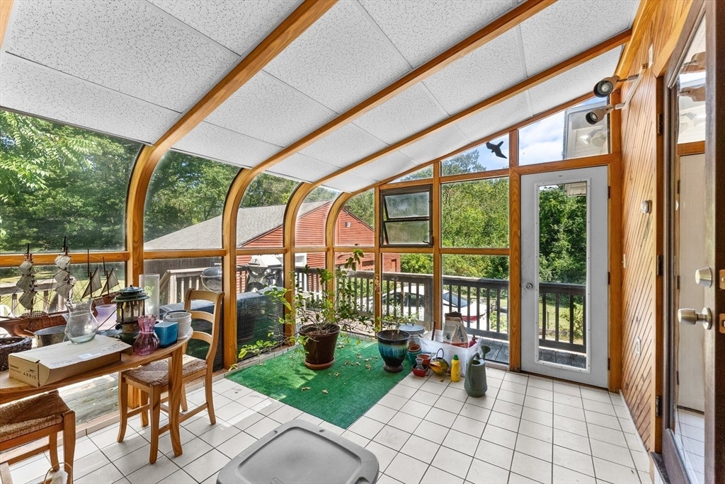 70 Central Blvd, Bellingham, MA, 70 Central Blvd, Bellingham, MA Photo #7