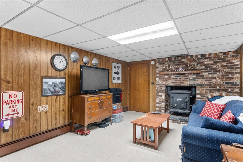 70 Central Blvd, Bellingham, MA, 70 Central Blvd, Bellingham, MA Photo #26