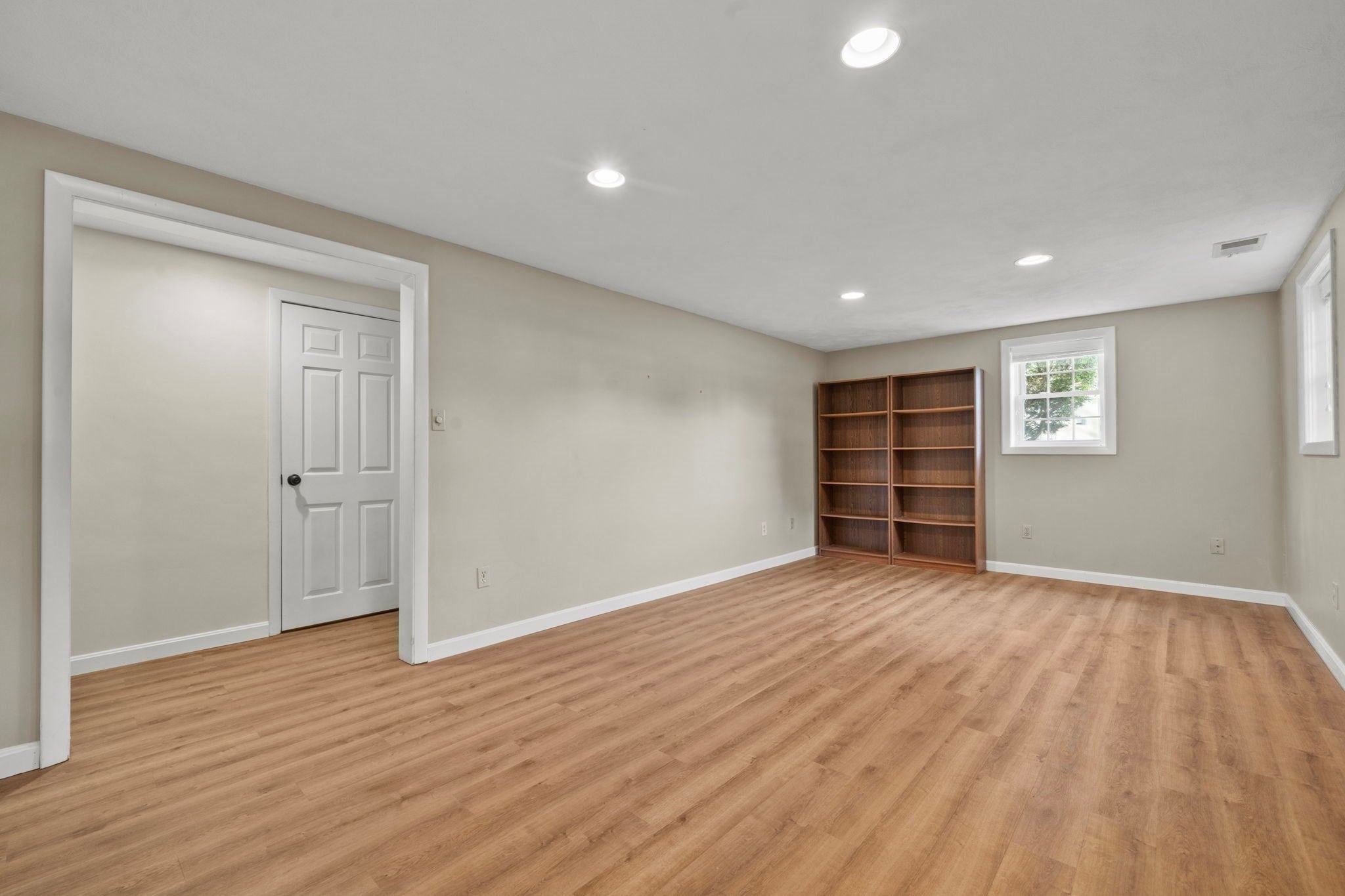 48 Catherine Dr, Peabody, MA, 48 Catherine Dr, Peabody, MA Photo #36