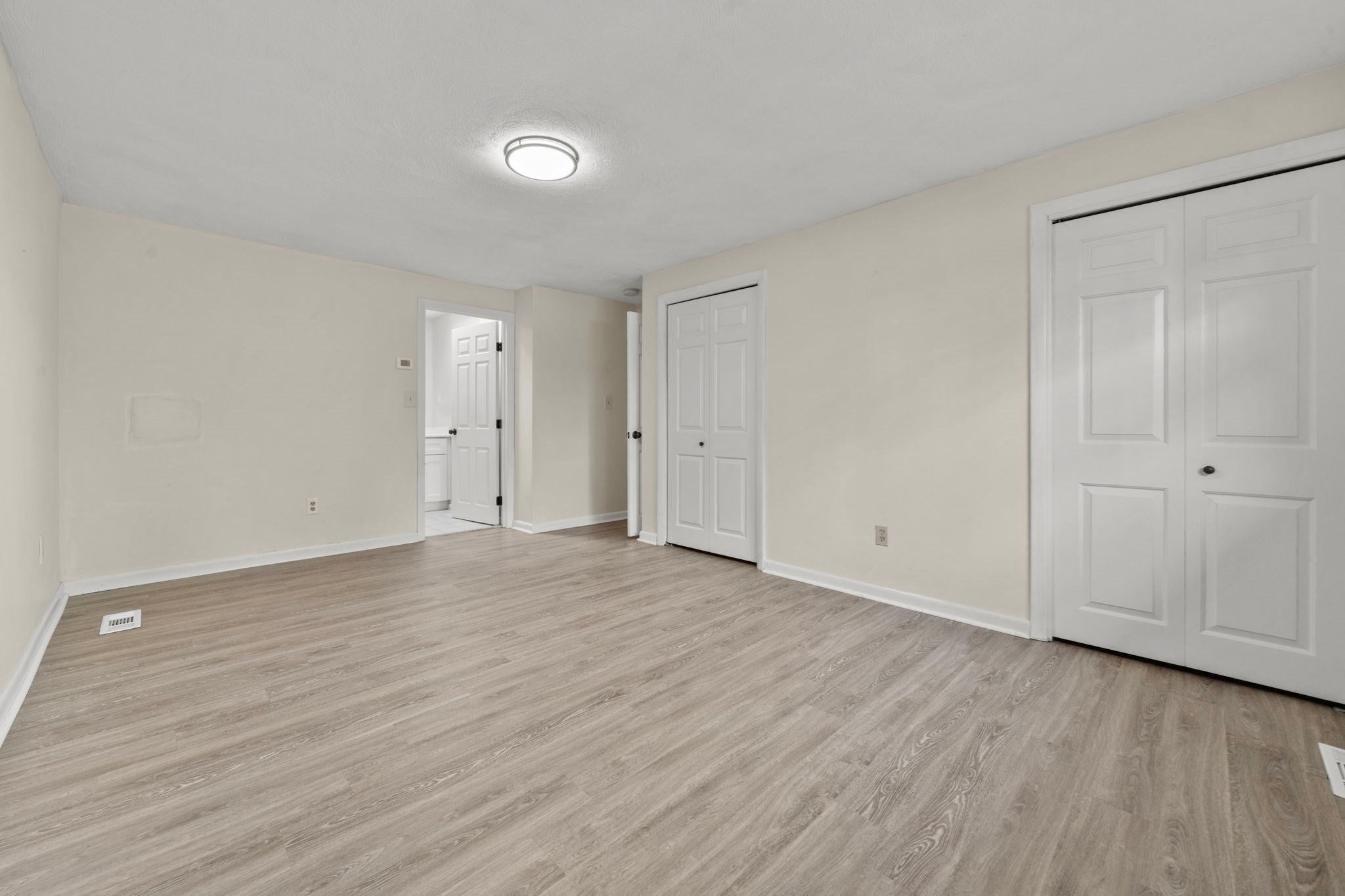 48 Catherine Dr, Peabody, MA, 48 Catherine Dr, Peabody, MA Photo #18