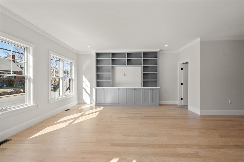 273 Edenfield Ave. 273