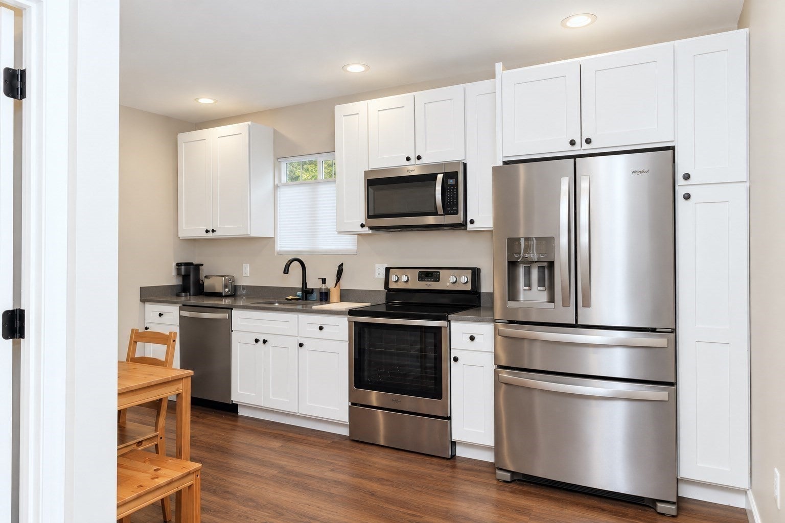 7 Abbotsford St #B, Boston, MA Photo #4