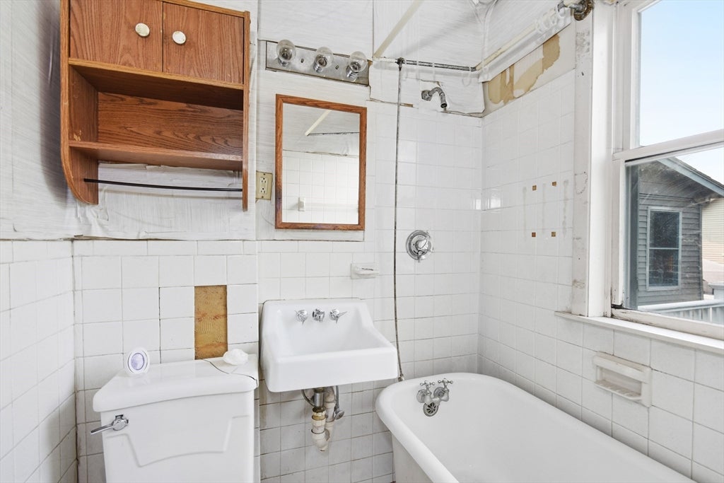 66 Calumet St, Revere, MA, 66 Calumet St, Revere, MA Photo #22