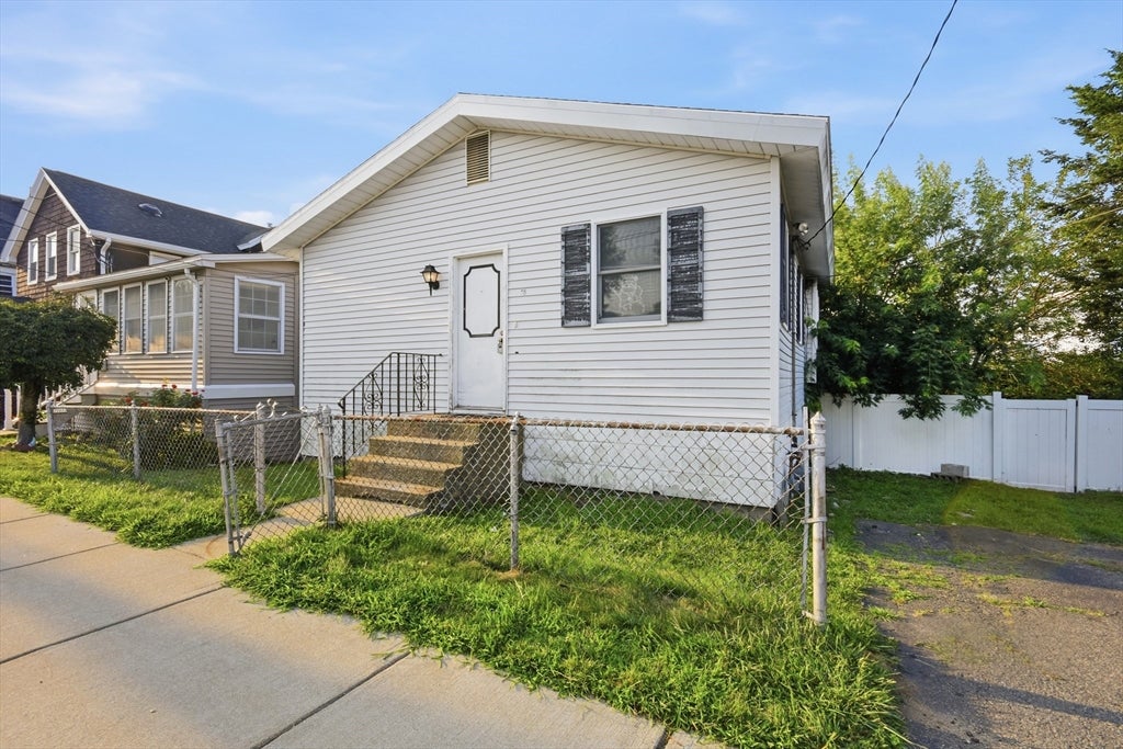 66 Calumet St, Revere, MA, 66 Calumet St, Revere, MA Photo #1