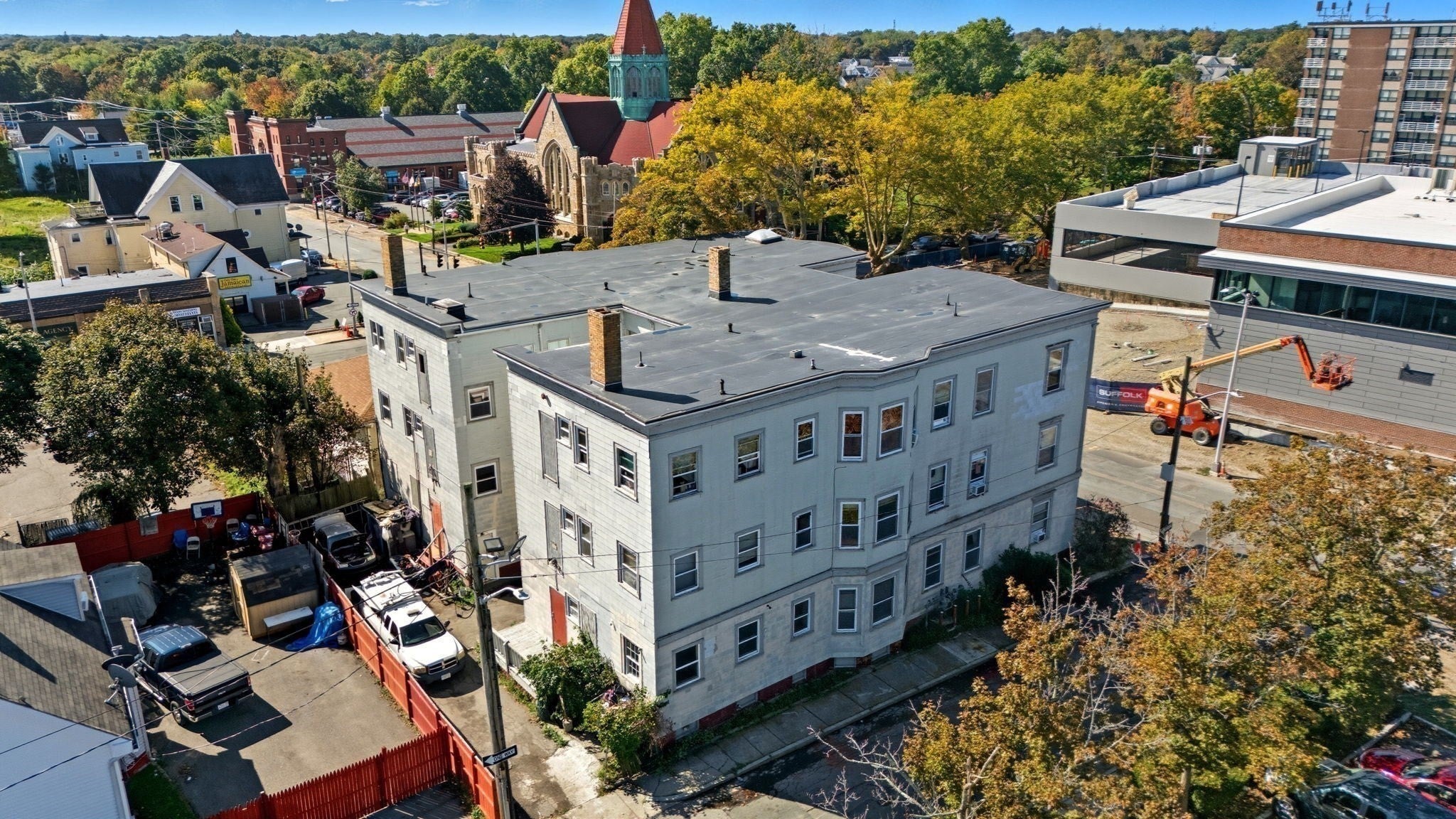 162 Warren Ave