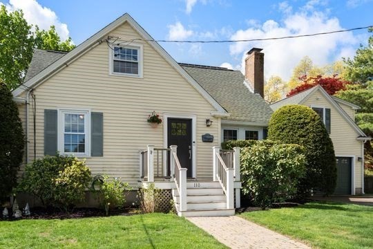 110 Falmouth Rd
