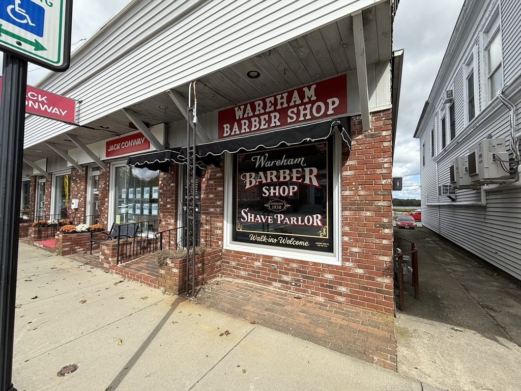 Photo 1 of 4 — 249 Main St, Wareham, MA 02571