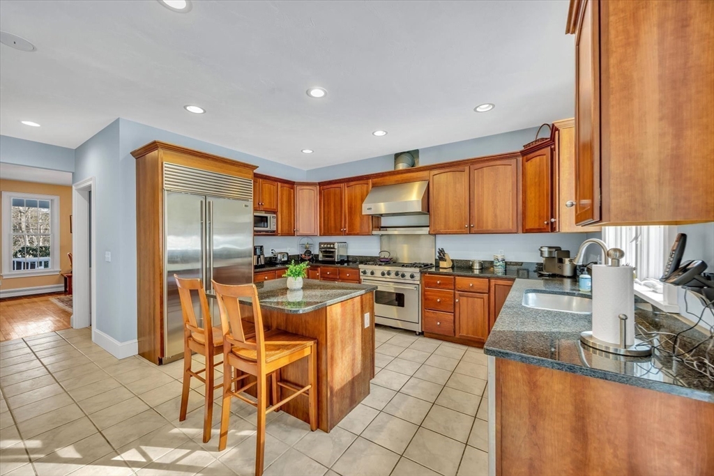 32 Pimlico Pond Rd