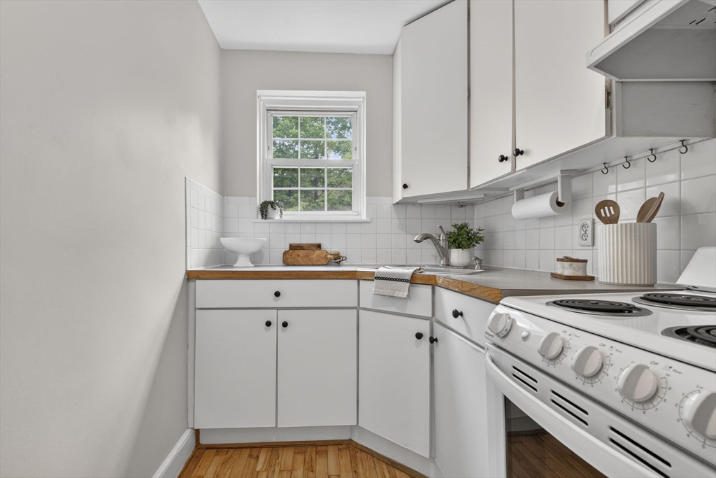 9 Dexter St #4, Malden, MA Photo #18