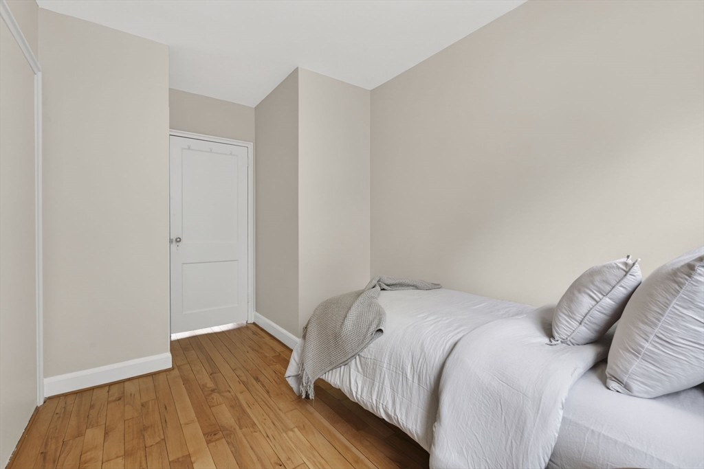 9 Dexter St #4, Malden, MA Photo #16