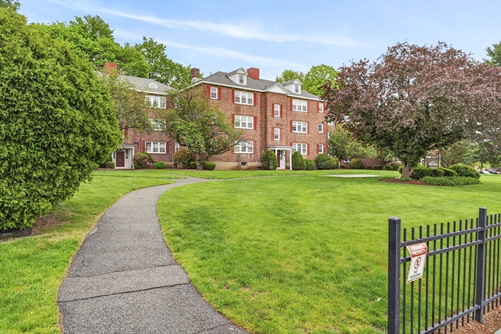 9 Dexter St #4, Malden, MA Photo #24
