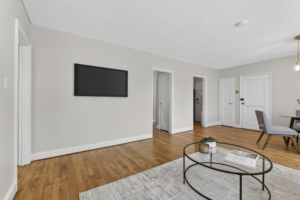 9 Dexter St #4, Malden, MA Photo #4