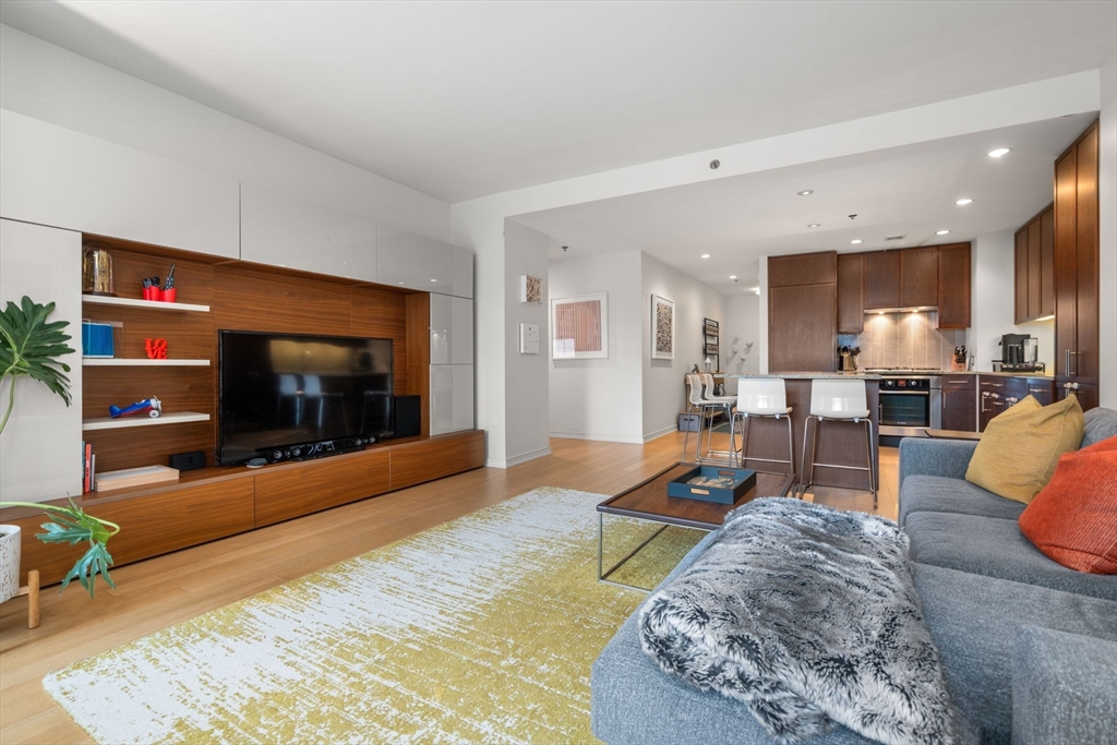 580 Washington St. 2A