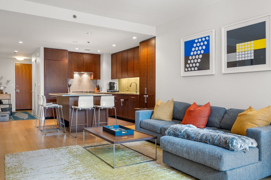 580 Washington St. 2A