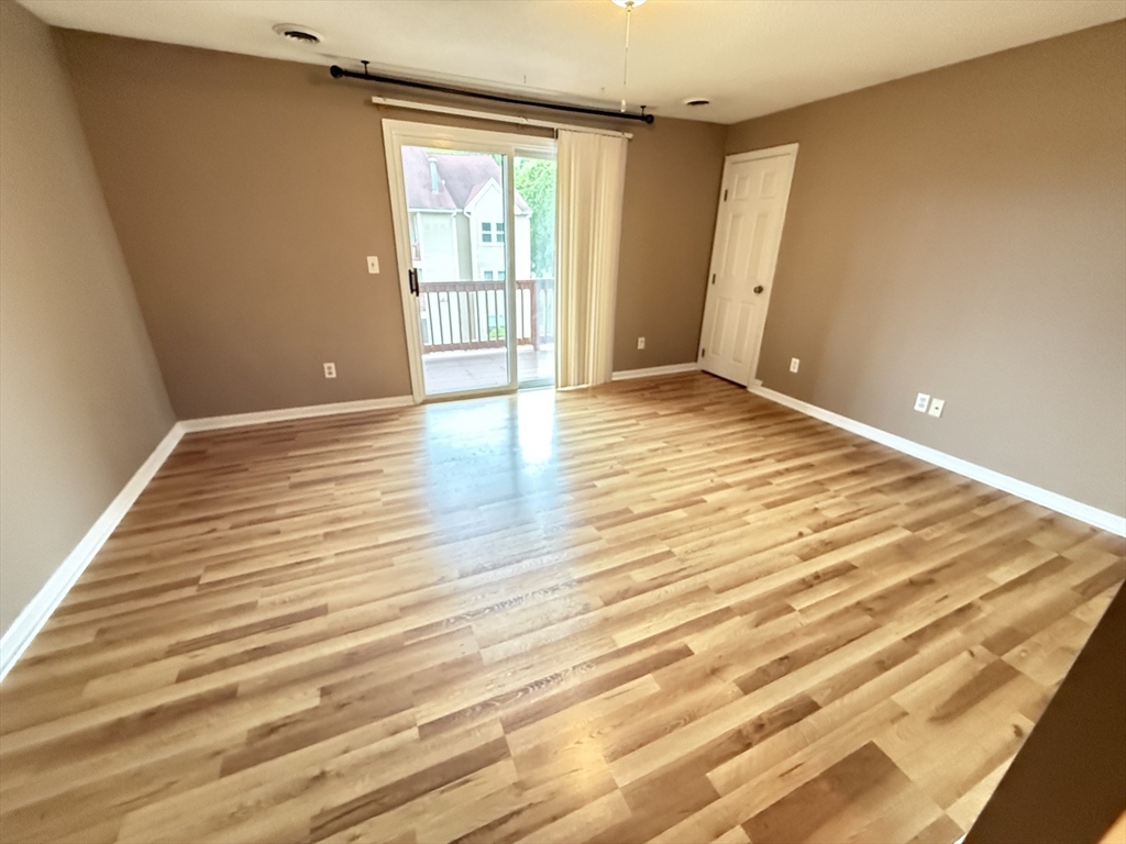 58 Randolph Dr 58