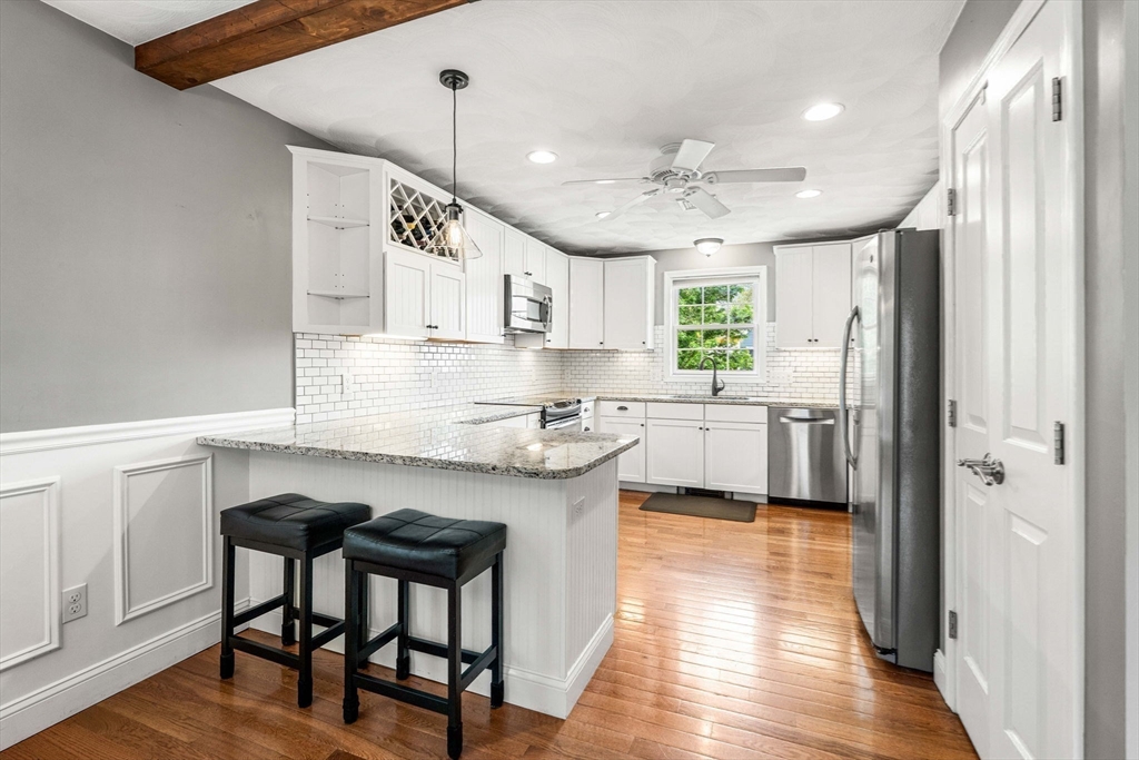 14 Greenlawn Ave
