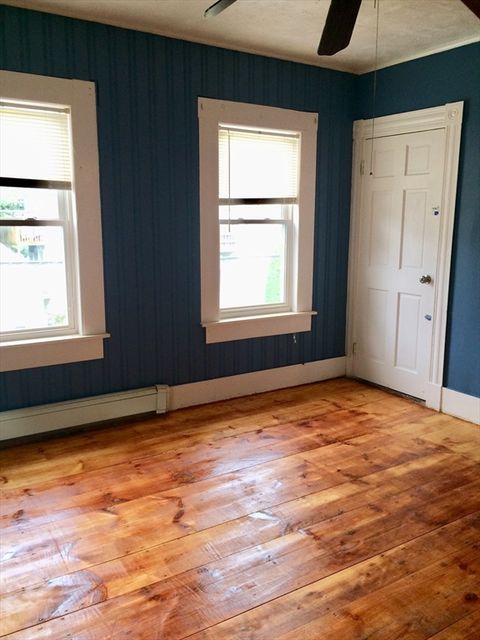 Photo of 8 Grant Ct #3, Marlborough, MA 01752 (MLS # 73470876)