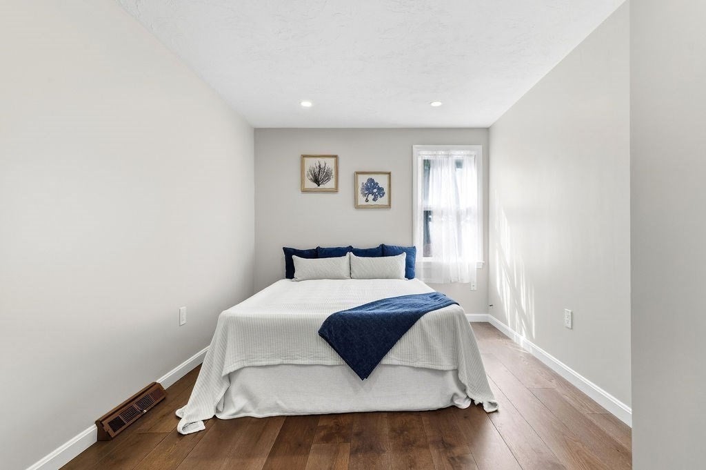 76 Woodridge Road, Duxbury, MA Photo #20