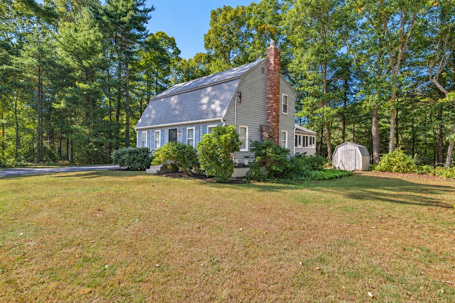 76 Woodridge Road