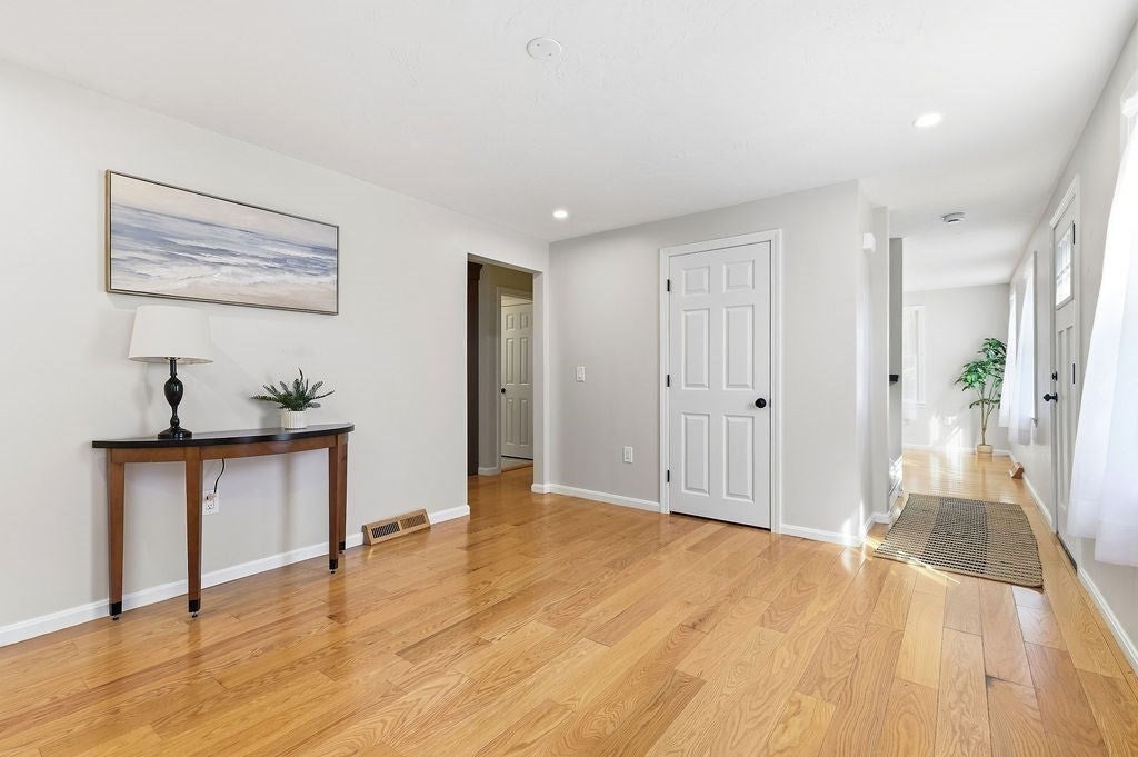 76 Woodridge Road, Duxbury, MA Photo #10