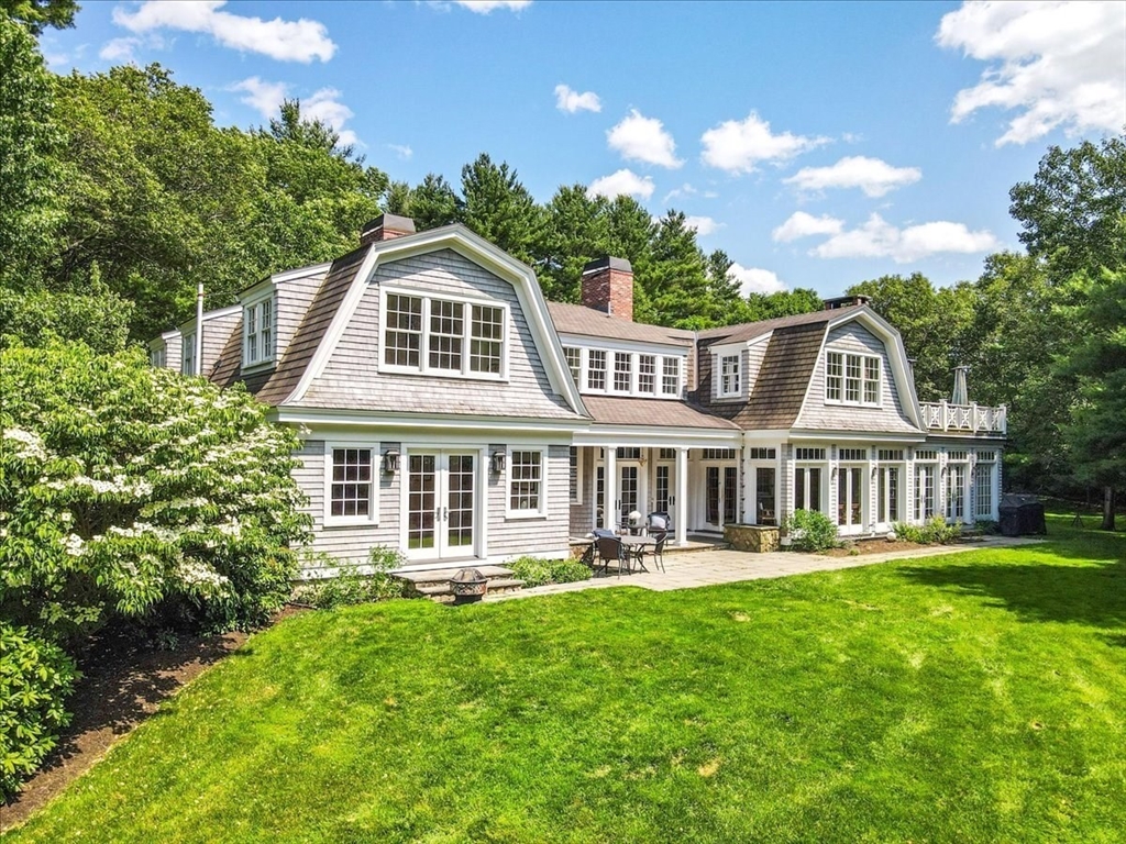 5 + 3 Shining Valley Cir